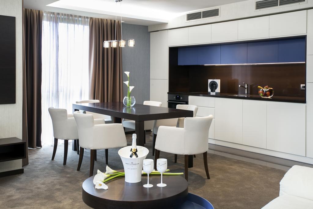 Viko Boutique Apart Hotel Sofia Bagian luar foto