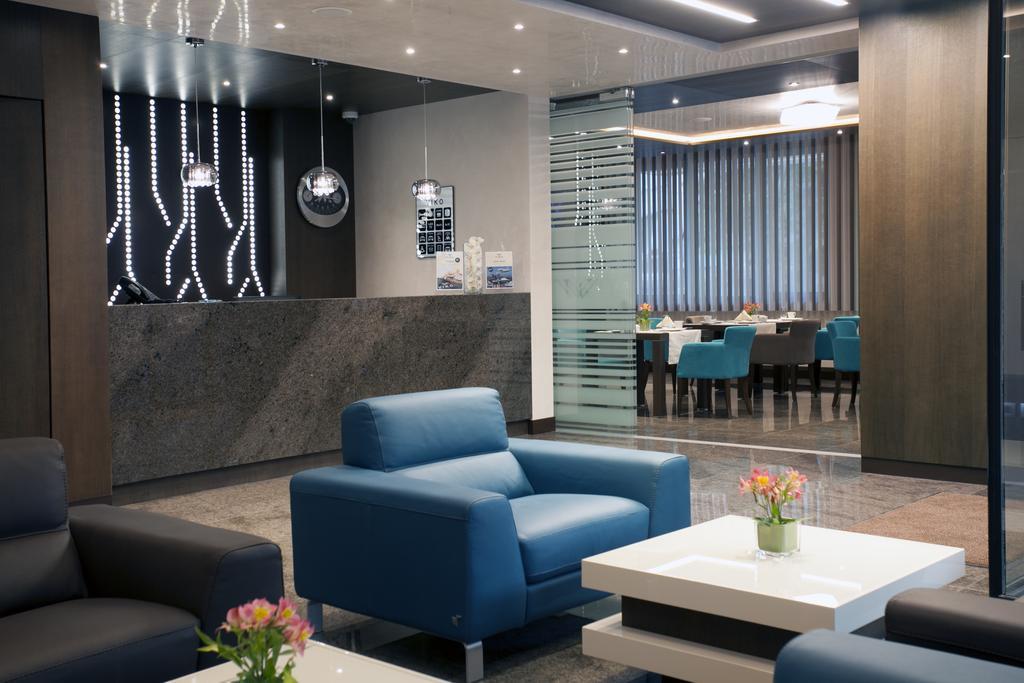 Viko Boutique Apart Hotel Sofia Bagian luar foto